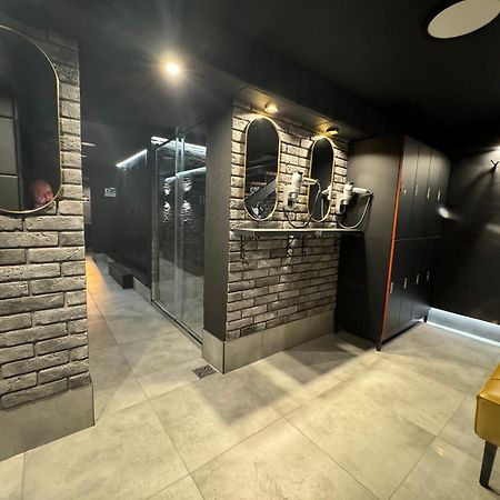 Ferienwohnung Fortisline Pokoje Z Klimatyzcja Sauna Oppeln Exterior foto