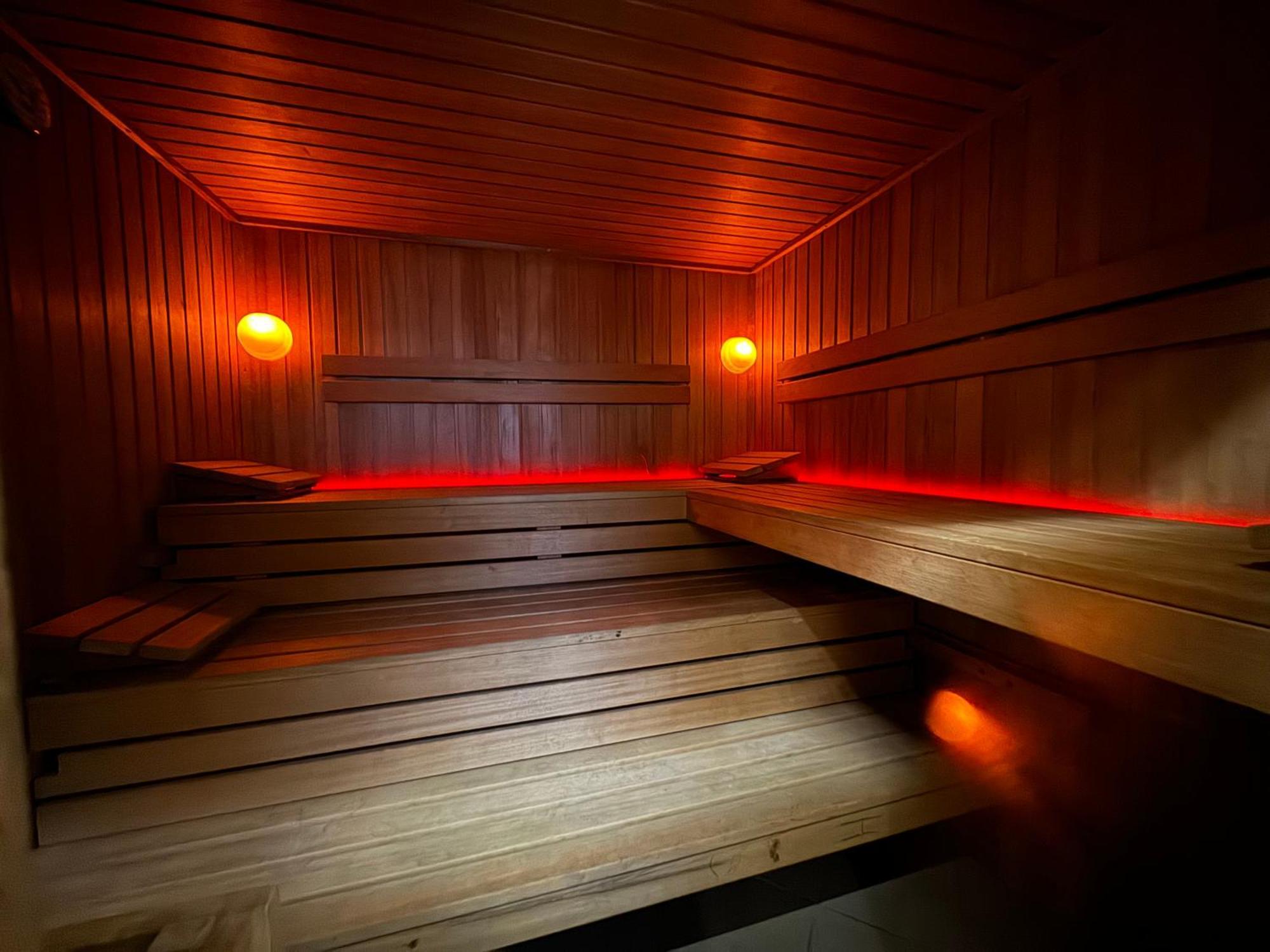Ferienwohnung Fortisline Pokoje Z Klimatyzcja Sauna Oppeln Exterior foto